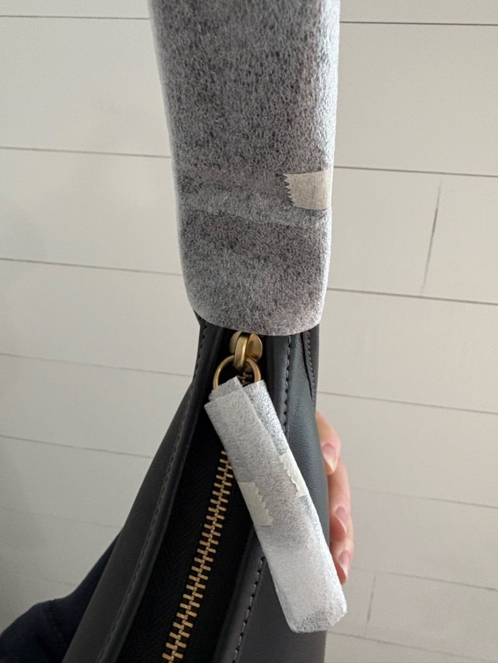 Coach Curve Zip Bag - Picture 5 of 5